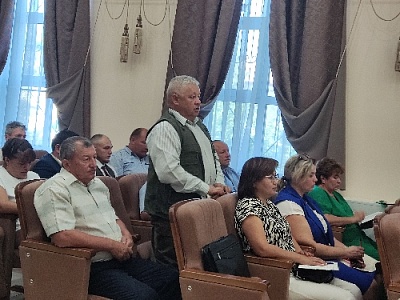 Почему бесконтрольно поливают картошку?