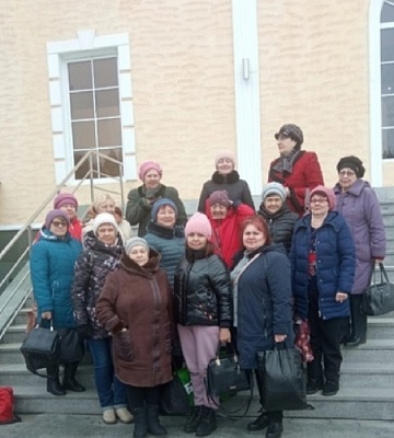 Отправились в термальный бассейн