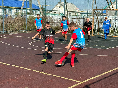 Футболисты открыли сезон спортивных мероприятий