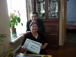 Жительница п. Петровский сделала дар школьному музею