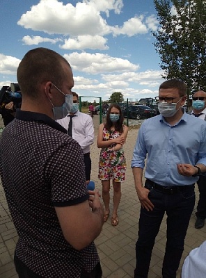 Жители Нагайбакского района пожаловались главе региона на отсутствие воды 