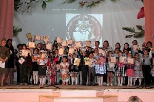    Мы о войне стихами говорим