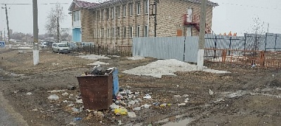 Почему на въезде в райцентр – помойка?