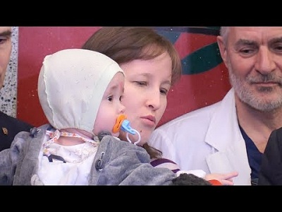 Спасённый из под завалов мальчик вернулся домой