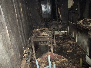 В Нагайбакском районе сгорел торговый киоск