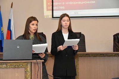 Кто завоевал грант главы района? 