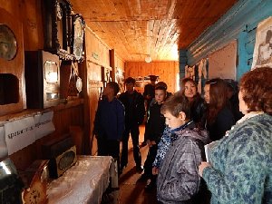 В музей - с полицией