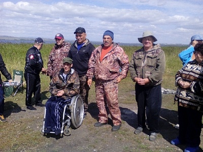 Рыбалка, боулинг и ситцевый бал