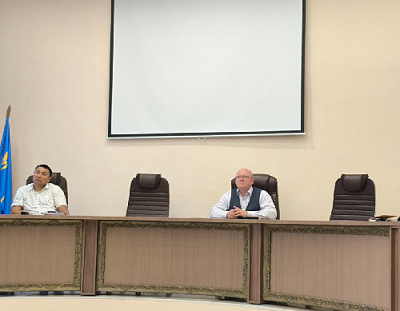 Отчитываться о скошенной траве!