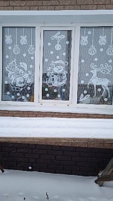 Кто лучше украсил окна?