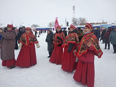 Зиму проводили с шашлыками и блинами